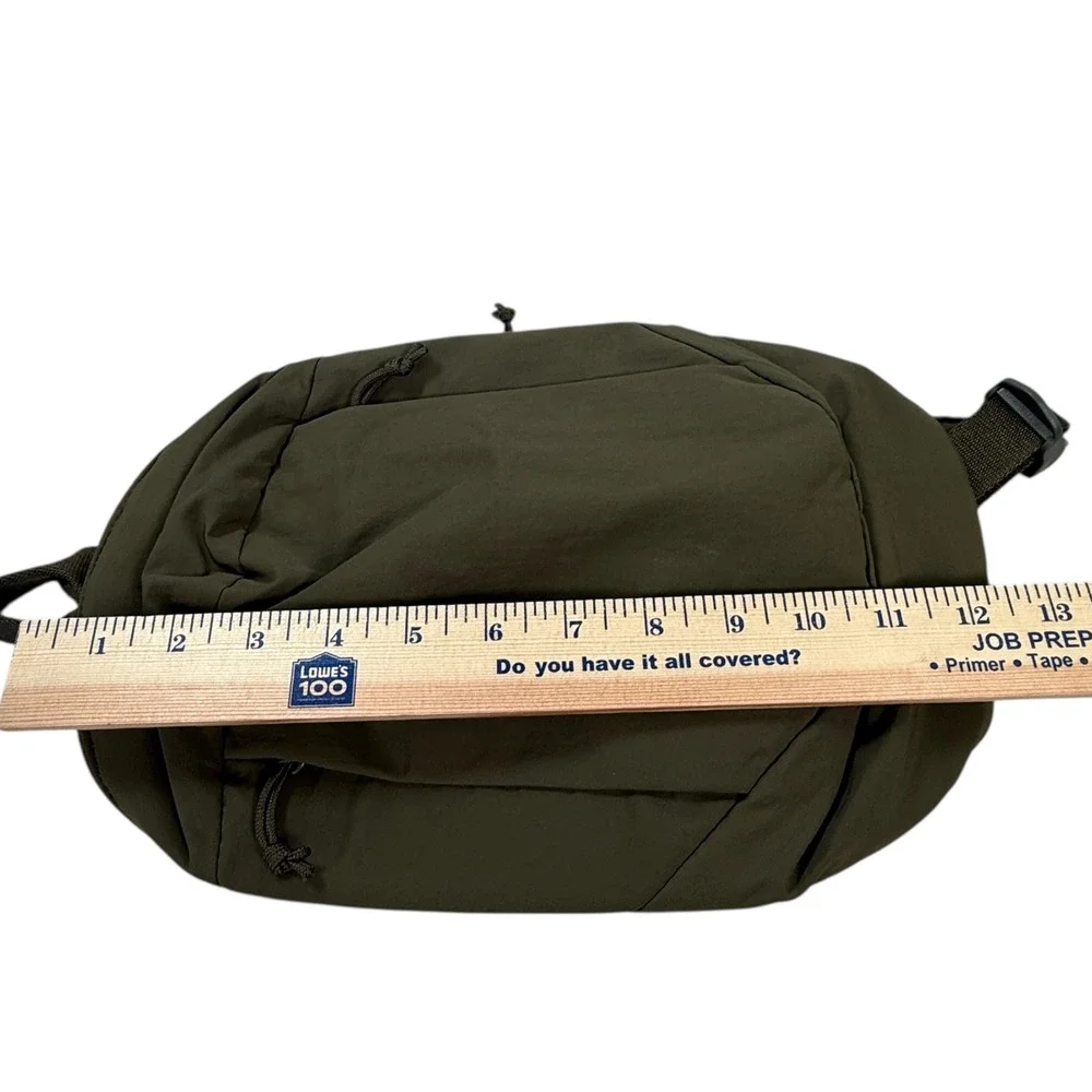 Uniqlo Nylon Sling Bag Olive Green Crossbody Backpack Adjustable‎ Strap Travel
